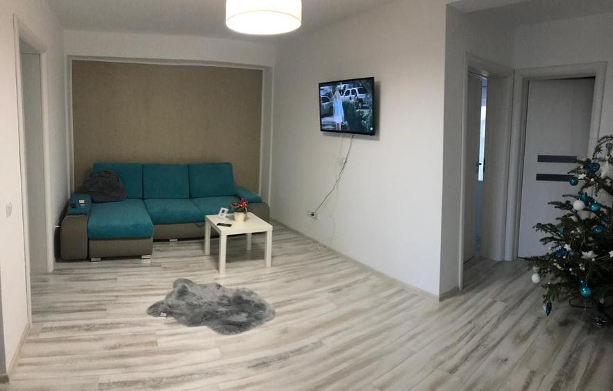 Apartament cu 2 camere decomandat în Exterior Vest