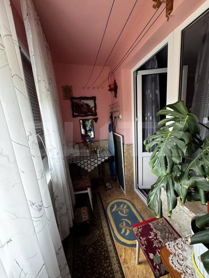 Apartament cu 2 camere decomandat, mobilat în Luduș