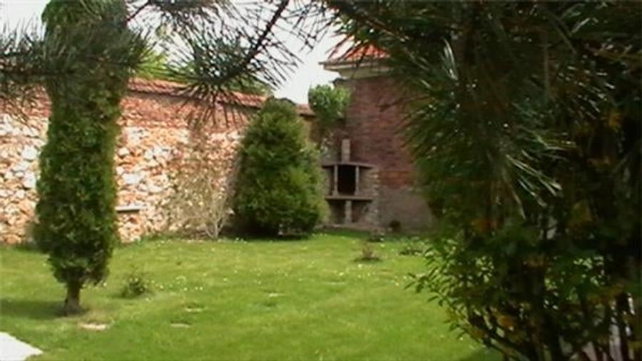 Casă cu 7 camere cu Teren 1500 Mp în Cristian
