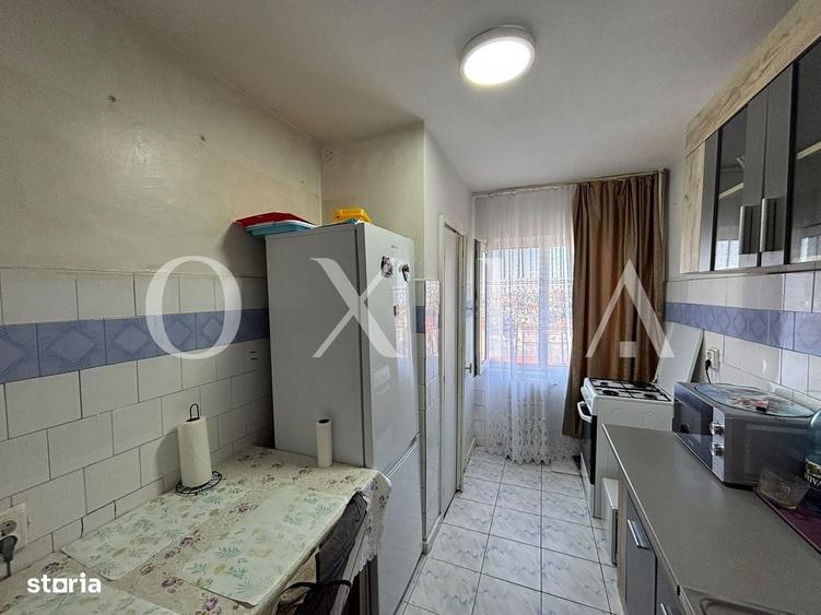 Apartament cu 3 camere semidecomandat în Gheorghe Lazăr
