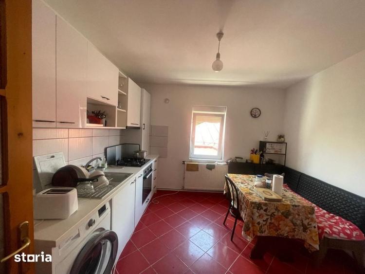 Casă cu 3 camere cu Teren 160 Mp în Central