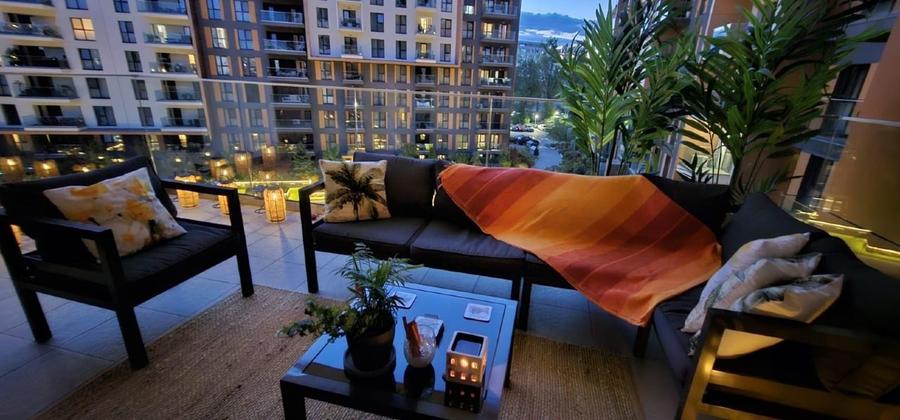 Apartament cu 3 camere semidecomandat, mobilat în P-ta Presei Libere