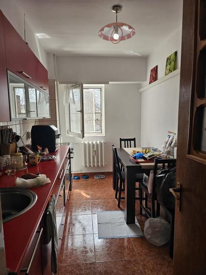 Apartament cu 2 camere decomandat, mobilat în Tomis II