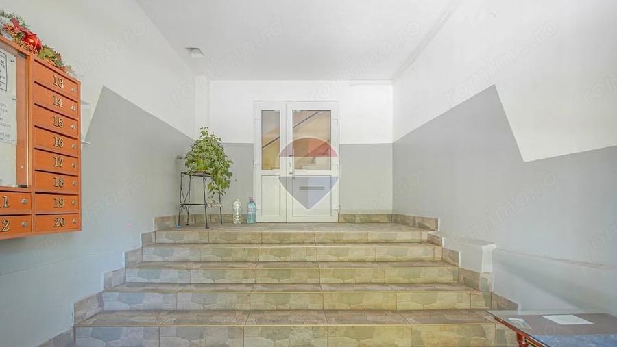 Apartament cu 2 camere decomandat în Răcădău