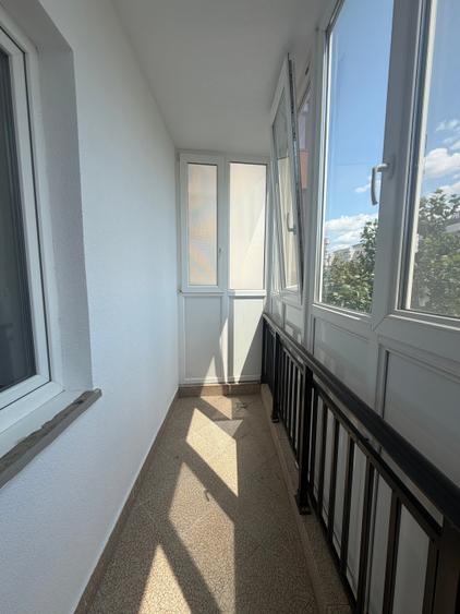 Apartament cu 3 camere decomandat în Vitan Mall