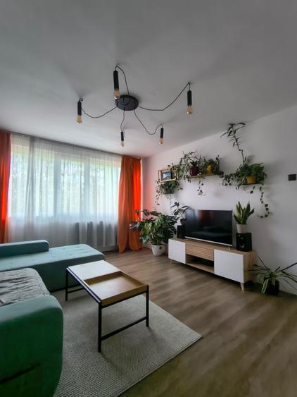 Apartament cu 2 camere decomandat în Unirii
