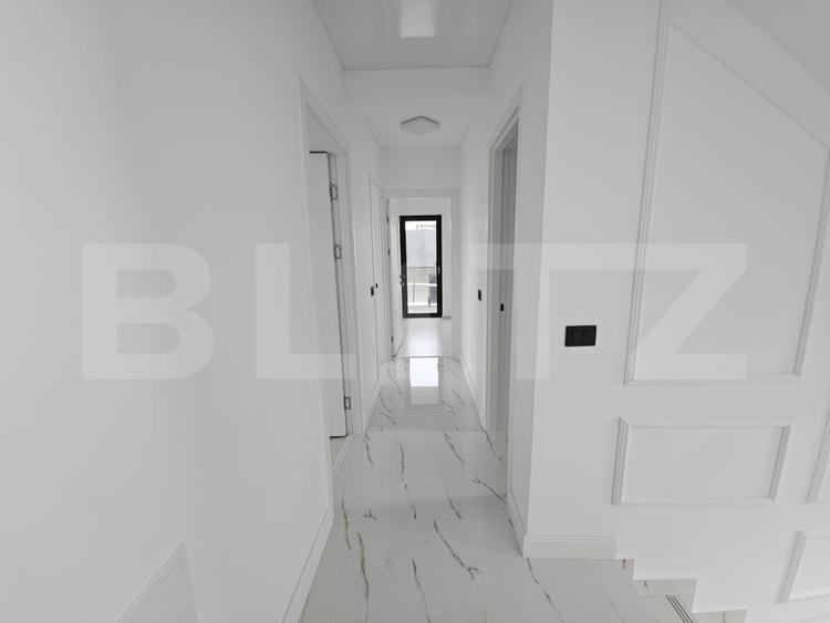 Duplex cu 4 camere cu Canalizare în Rediu
