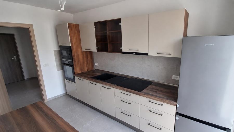 Apartament cu 2 camere decomandat, mobilat în Lipovei