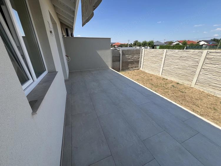 Casă cu 3 camere cu Teren 236 Mp în Bucovăț (Remetea Mare)