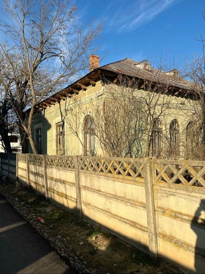 Casă cu 4 camere în Lipovu