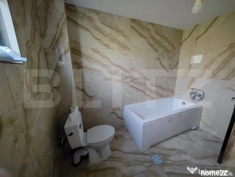 Casă cu 4 camere cu Teren 500 Mp în Central