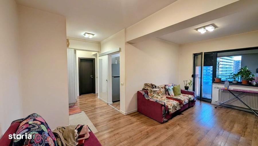 Apartament cu 2 camere decomandat în Lacul Morii