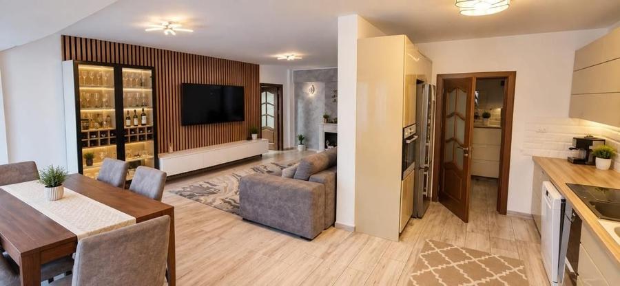 Apartament cu 3 camere decomandat în Valea Lupului