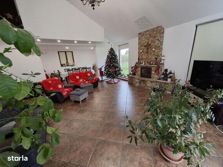 Casă cu 4 camere în Hideaga
