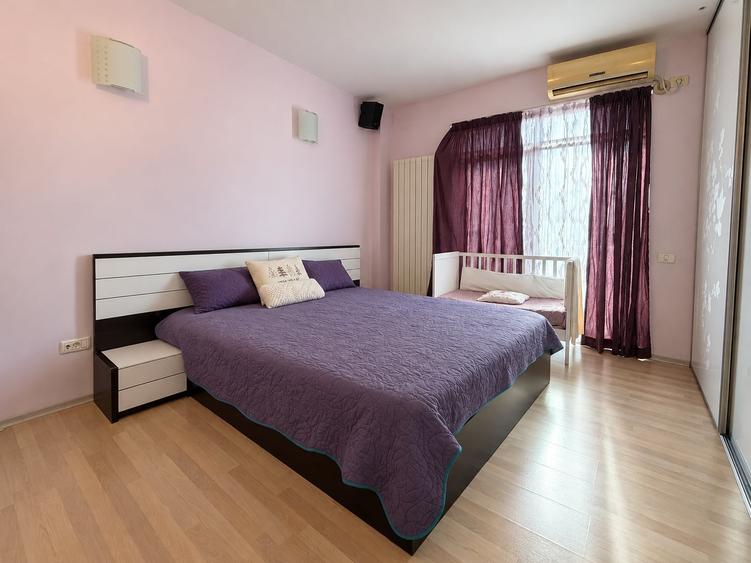 Apartament cu 4 camere decomandat, mobilat în Energia