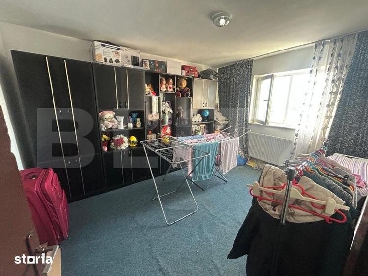 Apartament cu 3 camere decomandat în Micro 5