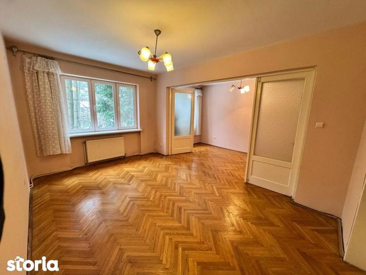 Apartament cu 4 camere în Central