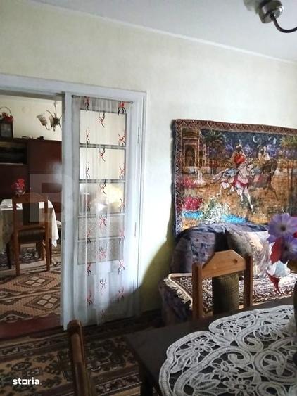 Casă cu 4 camere cu Teren 2584 Mp în Central