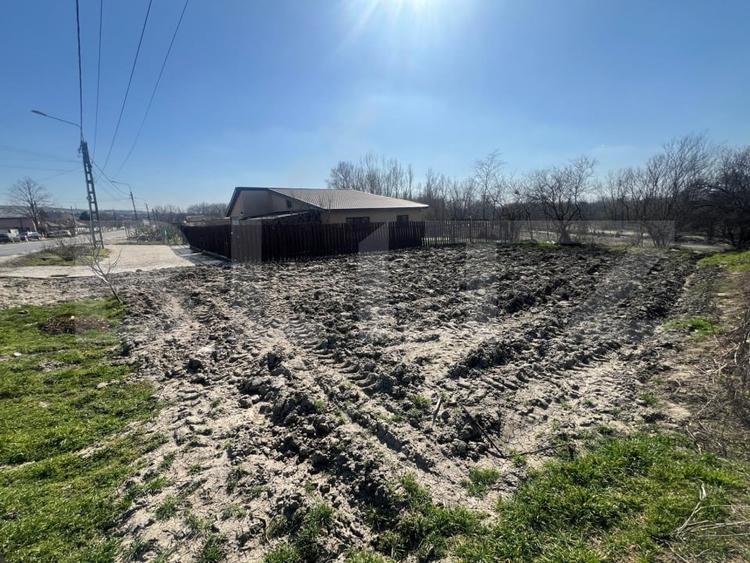 Teren Construcții intravilan de 351 mp, în Exterior Nord