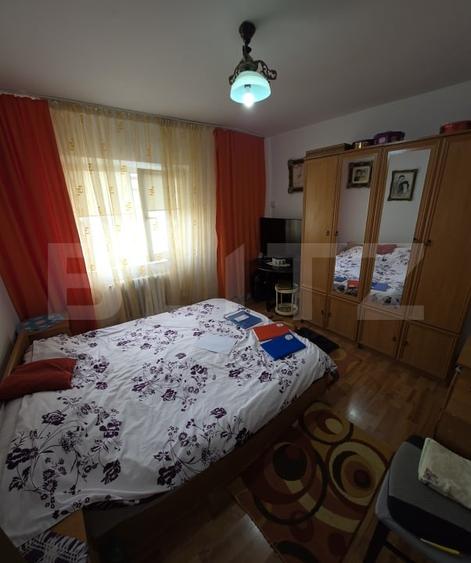 Apartament spațios, de vanzare, cu 4 camere, zona Han - 5