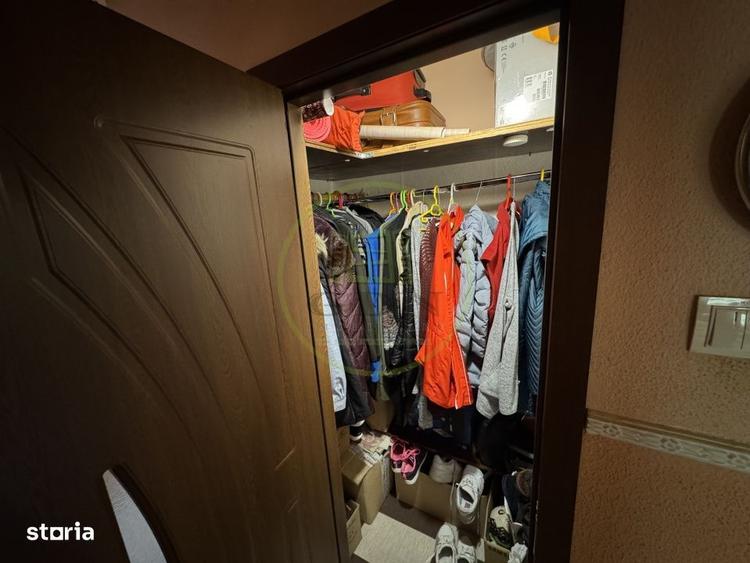 Apartament cu 4 camere, mobilat în Tractorul
