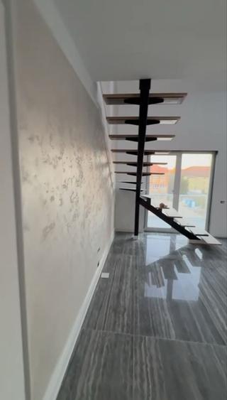 Apartament cu 2 camere semidecomandat în Nufărul