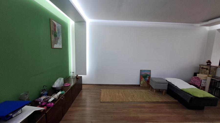 Apartament cu 3 camere decomandat în Militari
