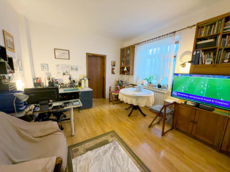 Apartament cu 2 camere decomandat în Faleza Nord