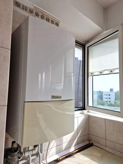 Apartament cu 3 camere decomandat, mobilat în Aviatorilor
