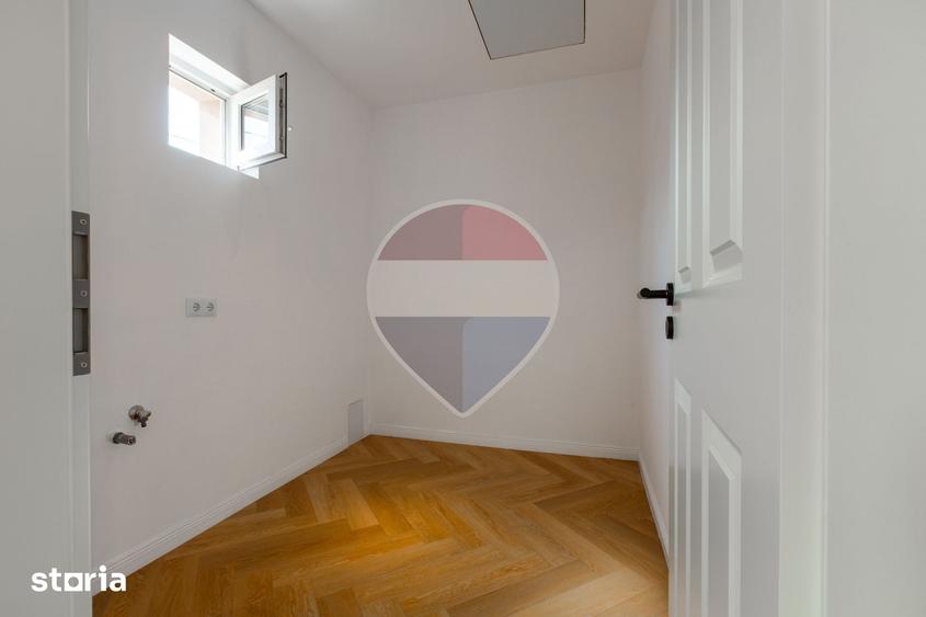 Casă cu 3 camere cu Teren 545 Mp în Central