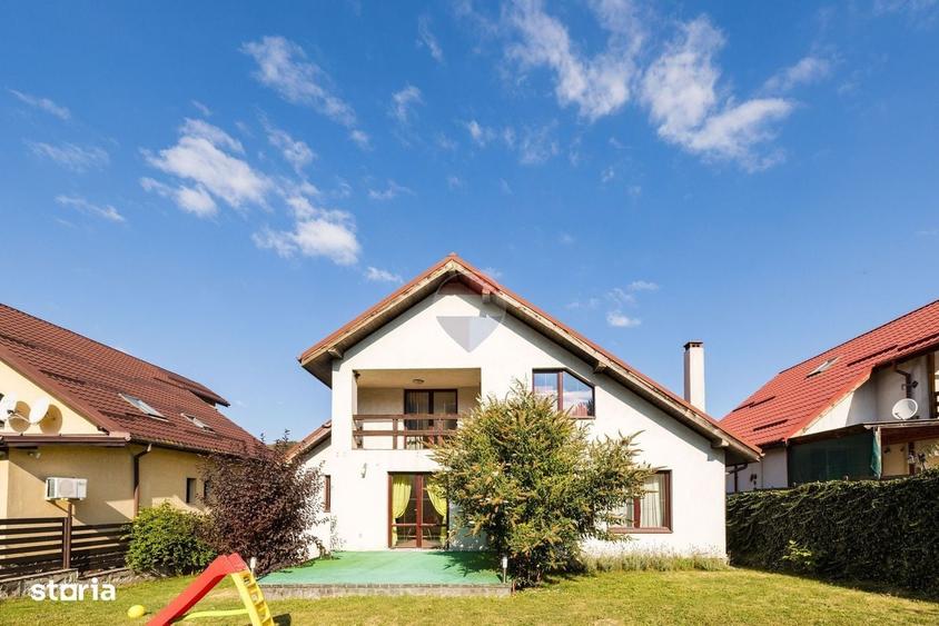 Casă cu 4 camere cu Teren 700 Mp în Bunloc