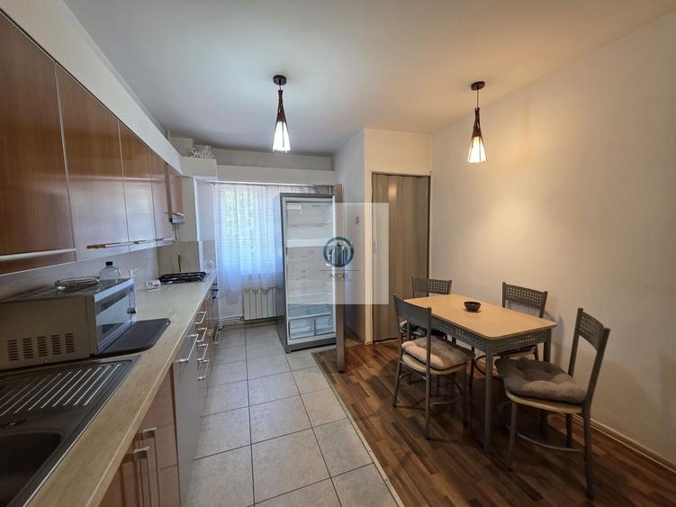 Apartament 3 camere Deva – Bd. Decebal | Decomandat | Parcare | Etaj 1 - 8