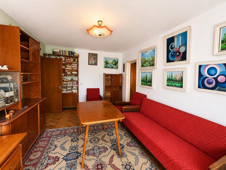 Apartament cu 3 camere în Gara