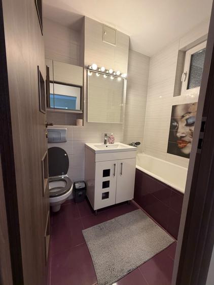 Apartament cu 2 camere semidecomandat în Baba Novac