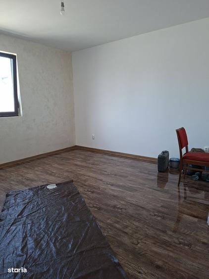 Casă cu 2 camere în Bariera Vâlcii