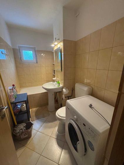 Apartament cu 2 camere decomandat în P-ța Doina