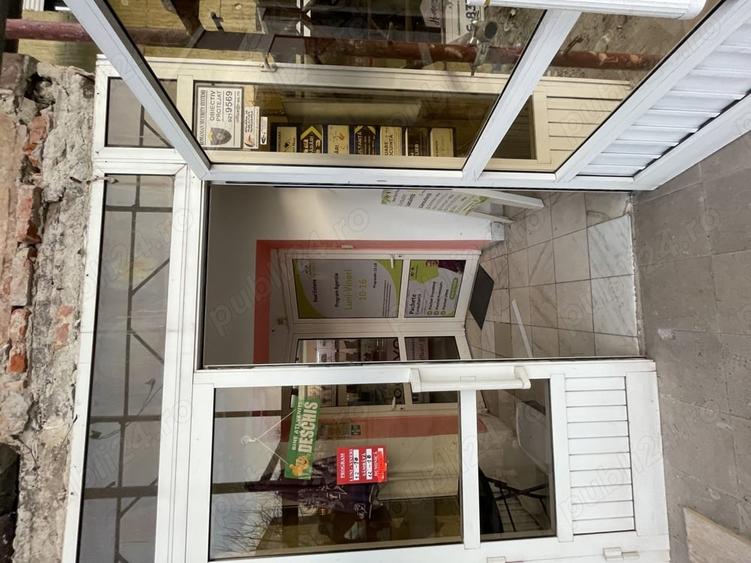 Spațiu comercial, de 32 mp, în Hunedoara