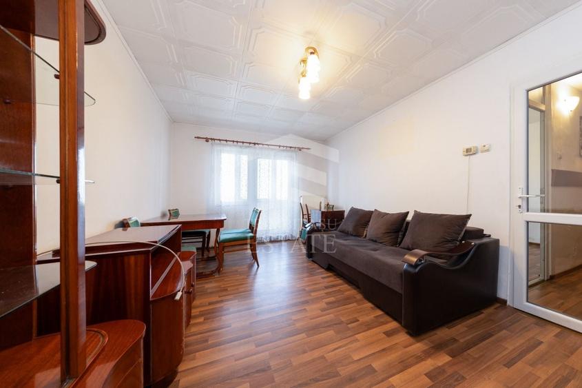 Apartament cu 2 camere decomandat, mobilat în Triaj
