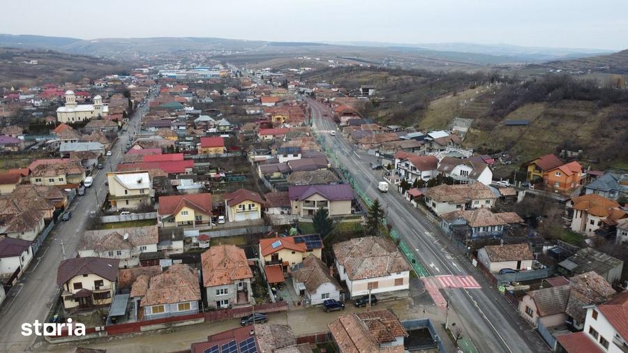 Casă cu 3 camere cu Teren 356 Mp în Central