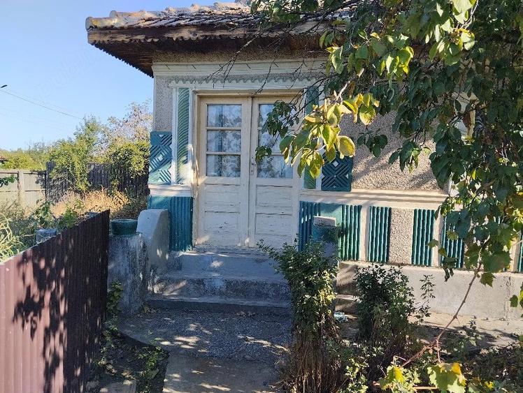 Casă cu 5 camere cu Teren 1000 Mp în Rași