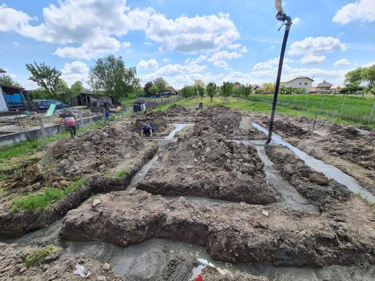 Teren Construcții intravilan de 1500 mp, în Cionchești