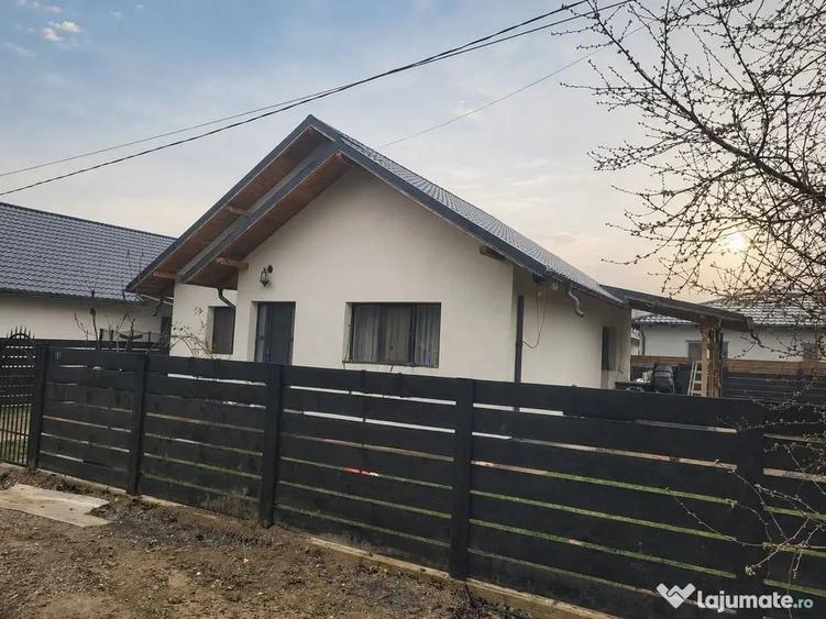 Casă cu 3 camere cu Teren 320 Mp în Lunca Cetățuii