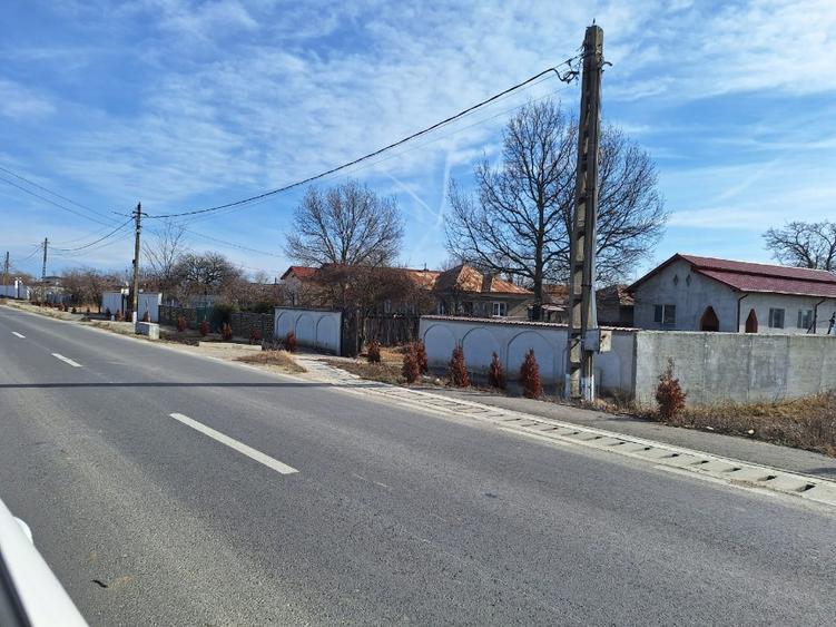 Teren Construcții intravilan de 9788 mp, în Crevedia