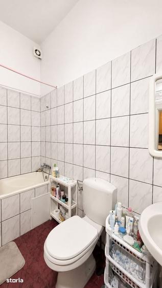 Apartament cu 4 camere în Odobescu