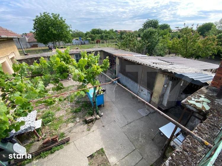 Casă cu 5 camere cu Teren 900 Mp în Ciarda Roșie