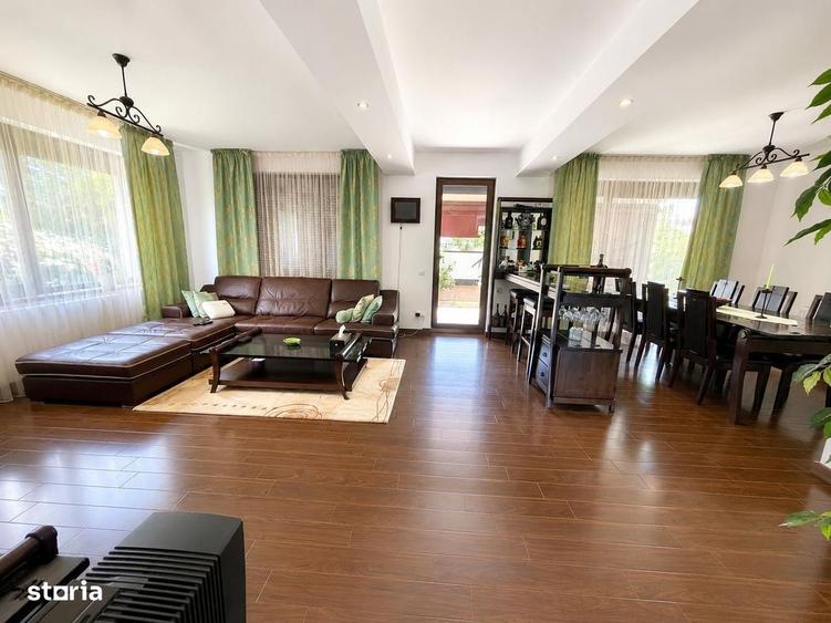 Casă cu 4 camere cu Teren 300 Mp în Domnești