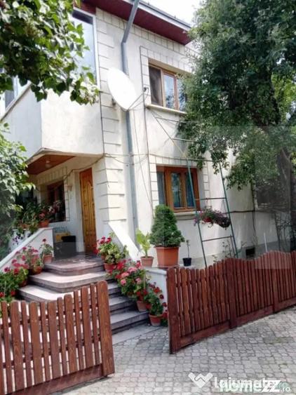 Casa cu spa?iu adiacent pentru locuin?a/activitate profe - 2