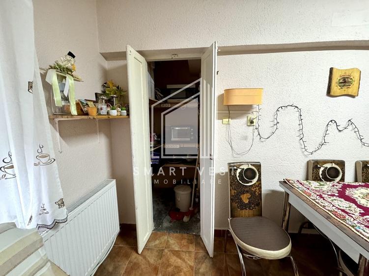 Apartament cu 2 camere semidecomandat în Botizului