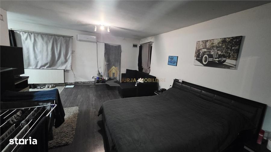 Casă cu 2 camere cu Teren 382 Mp în Mărăști