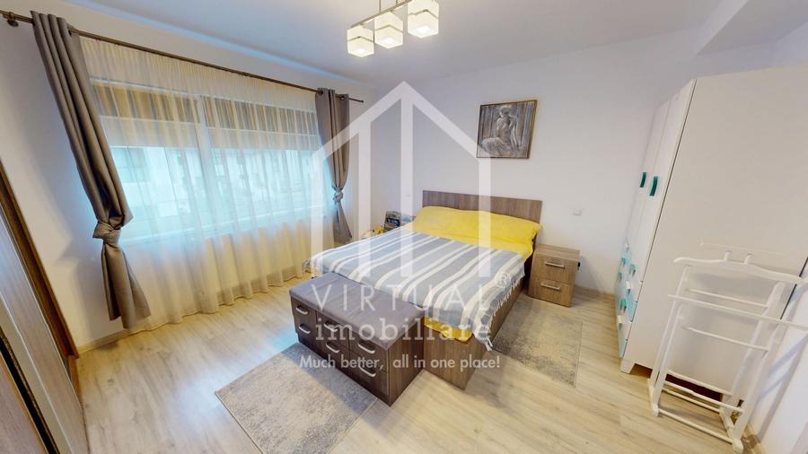 Casă cu 5 camere cu Canalizare în Exterior Est
